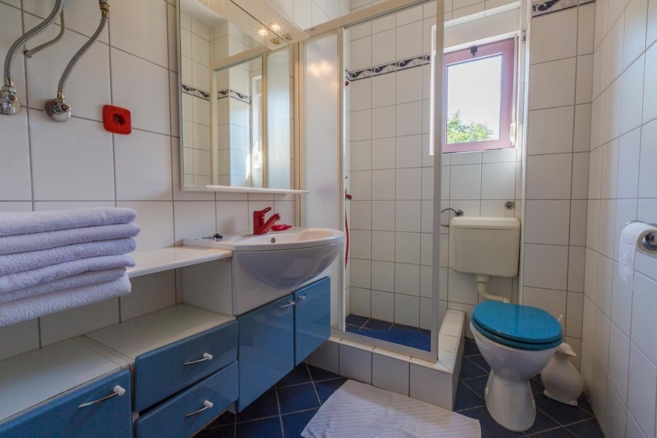Apartmani Rino Dramalj Ngoại thất bức ảnh