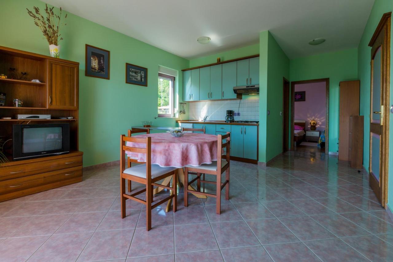 Apartmani Rino Dramalj Ngoại thất bức ảnh
