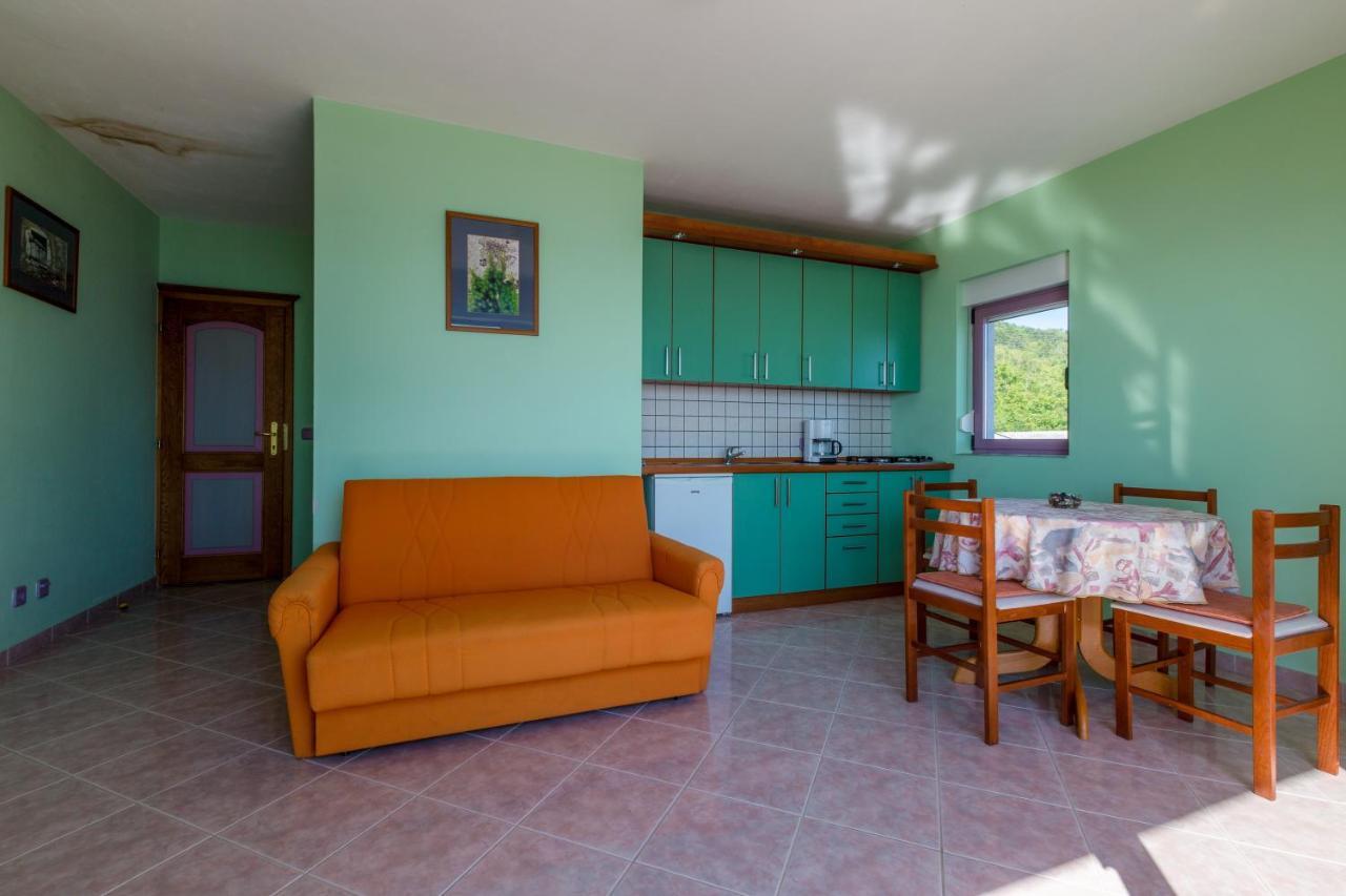Apartmani Rino Dramalj Ngoại thất bức ảnh