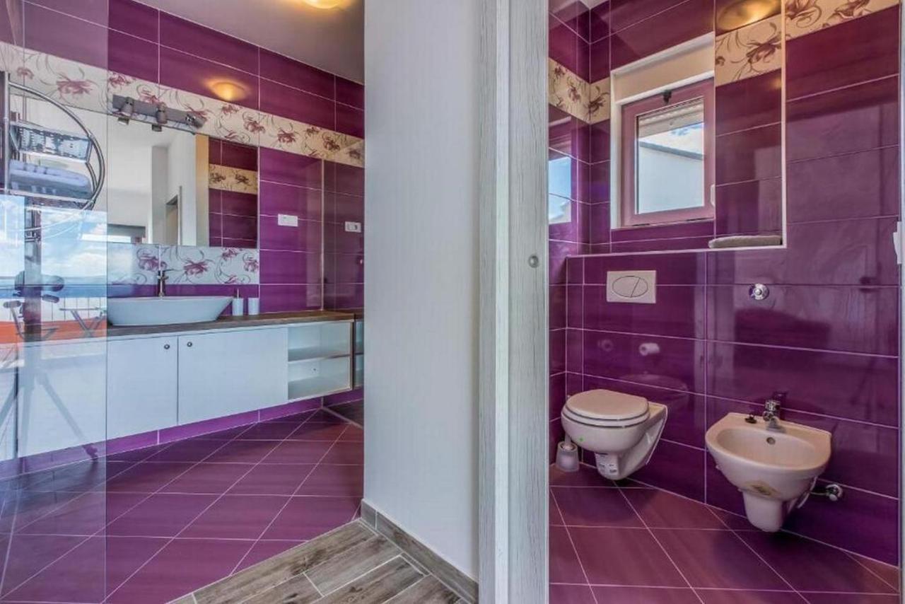 Apartmani Rino Dramalj Ngoại thất bức ảnh